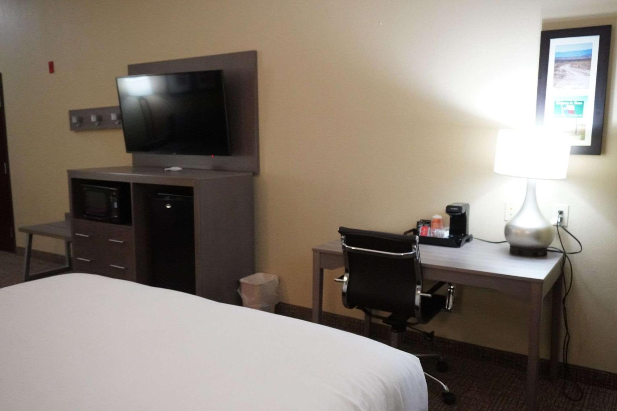Comfort Inn & Suites Monahans I-20 Exteriör bild
